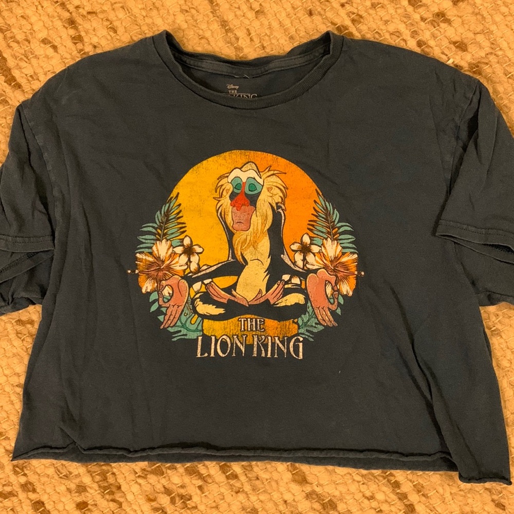 Lion King Cropped Tee